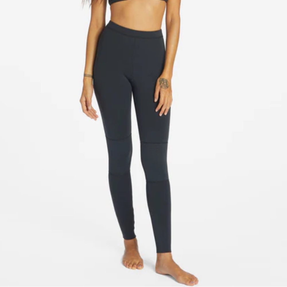 Billabong Surf Capsule neoprene surf leggings